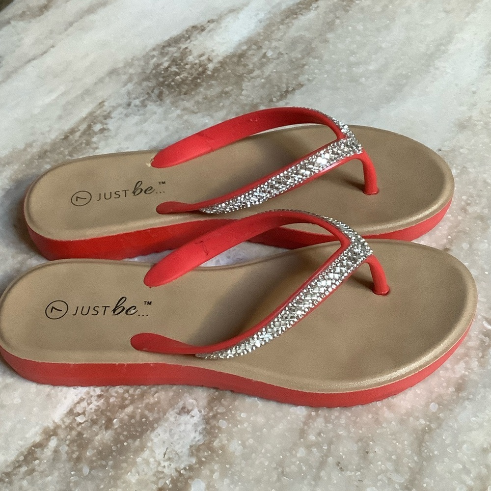 😍Just Be Women's Sandals Red w/ Beaded Accents😍